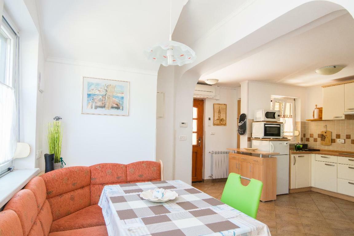 Solmar, Apartment With Big Terrace Near Nature Portorož Dış mekan fotoğraf